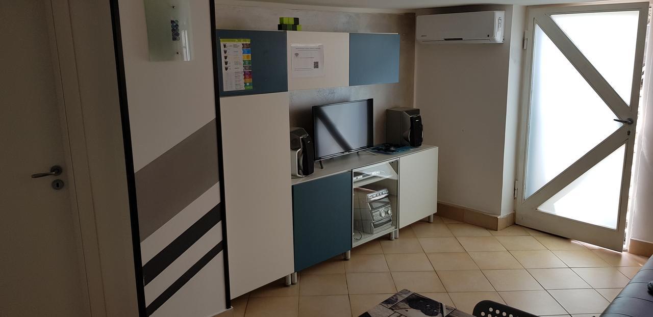 Apartamento Beckye Terracina Exterior foto